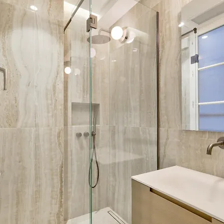 Urban Flat 191 - Luxury 3 Bedroom - Madeleine Appartamento *