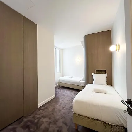 Urban Flat 191 - Luxury 3 Bedroom - Madeleine * Parigi